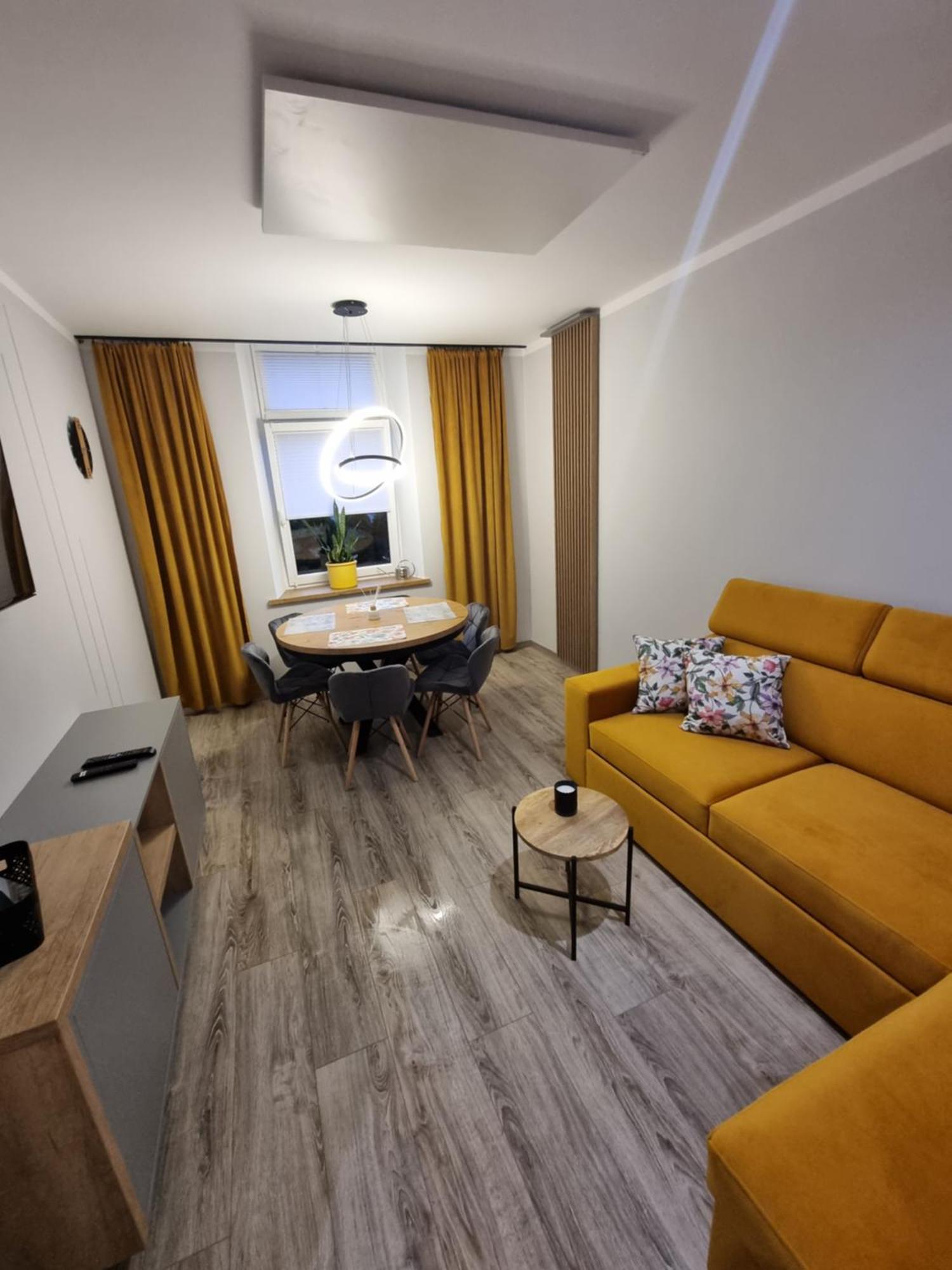 Apartament Lux Lemon Jelenia Góra Exterior foto